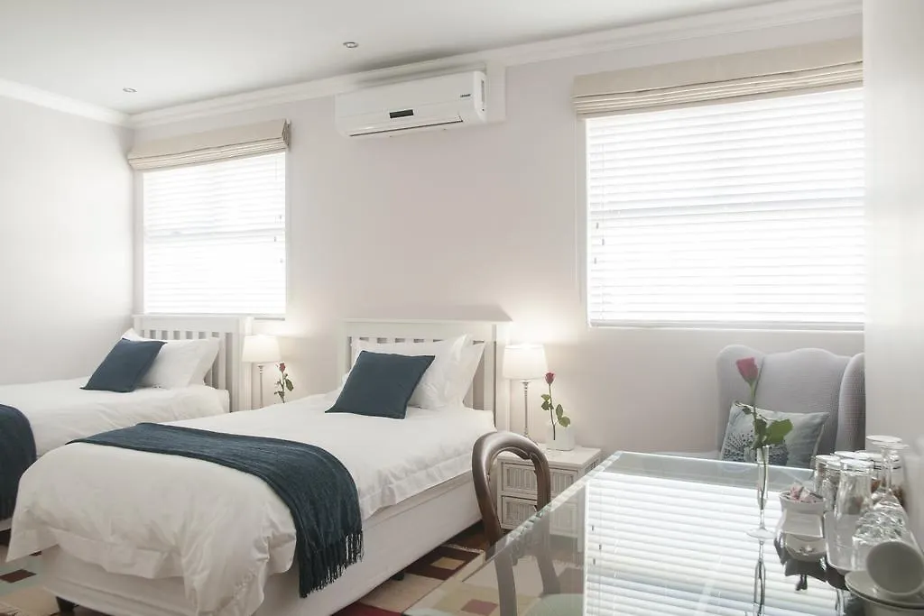 Anchor Bay Guest House Cape Town