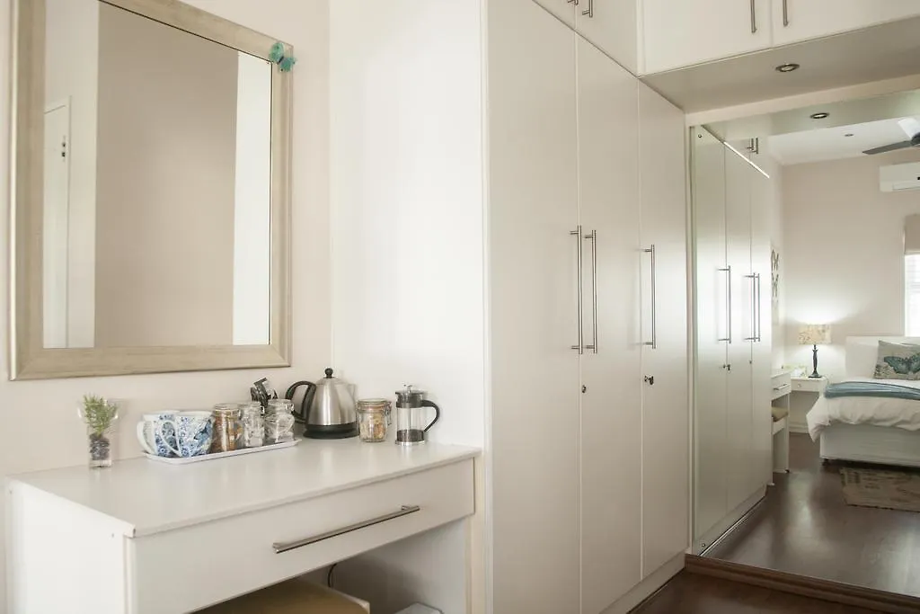 Anchor Bay Guest House Cape Town